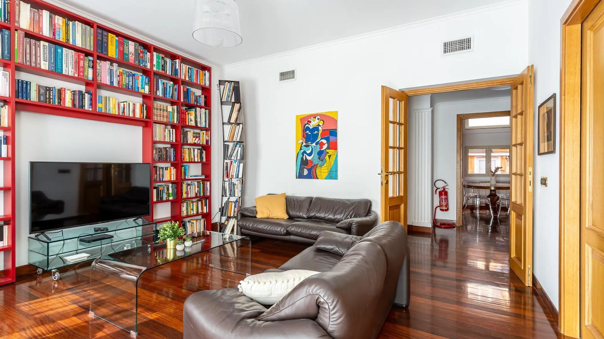Iflat The Roman House - Spacious & Central Apt Apartment